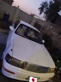 مكينة ٢٫٥ • موديل ٢٠٠٠ • شاشة لمس
