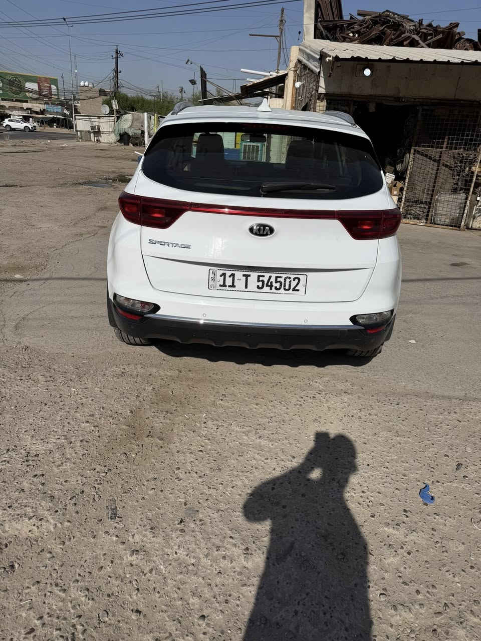 سبورتج 2020 خليجي
104 ماشيه
مواصفات عاديه
سنويه ورقم جديد
مكفوله كير محرك
بيها صبغ نص باب خلفي 
سعر 192ورقه بيها مجال 
***********
***********
