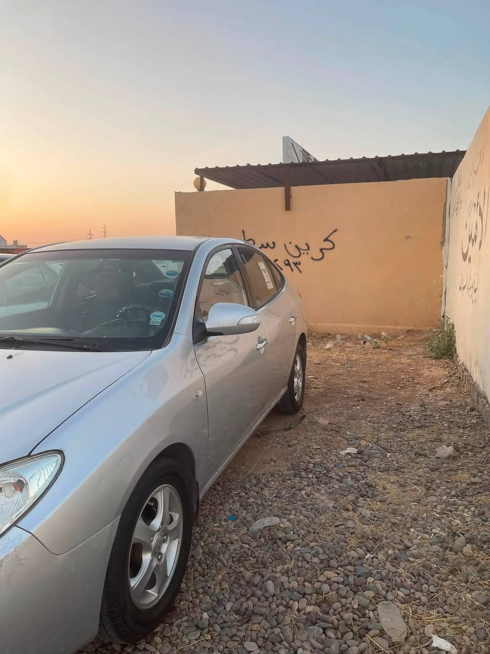 سلام عليكم للبيع أفانتي  موديل ٢٠١٠ صبق ٤ قطع بدون دواخل شرط محرك كير شرط تبريد ثلج سنويه جديده رقم صلاح الدين الماني شرط التحويل تواير جديد صدر جديد. المكان شركاط السكنيه الرقم ***********ترهم بل قصاط
