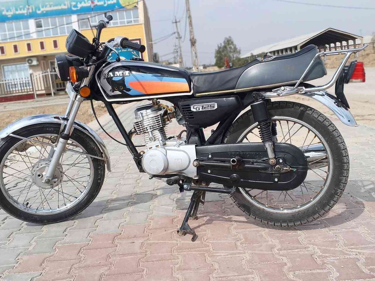 سلام عليكم دراجه للبيع موديل 2022اوراق ستنساخ مكينه 23 دراجه نضيفه شوفت عينك سعره 550 مكينه لا نضيح ولا ابد مكاني كوت الشراي يتصل على الرقم وبل خدمه ***********رجائن المو شراي لا يتعبنه
