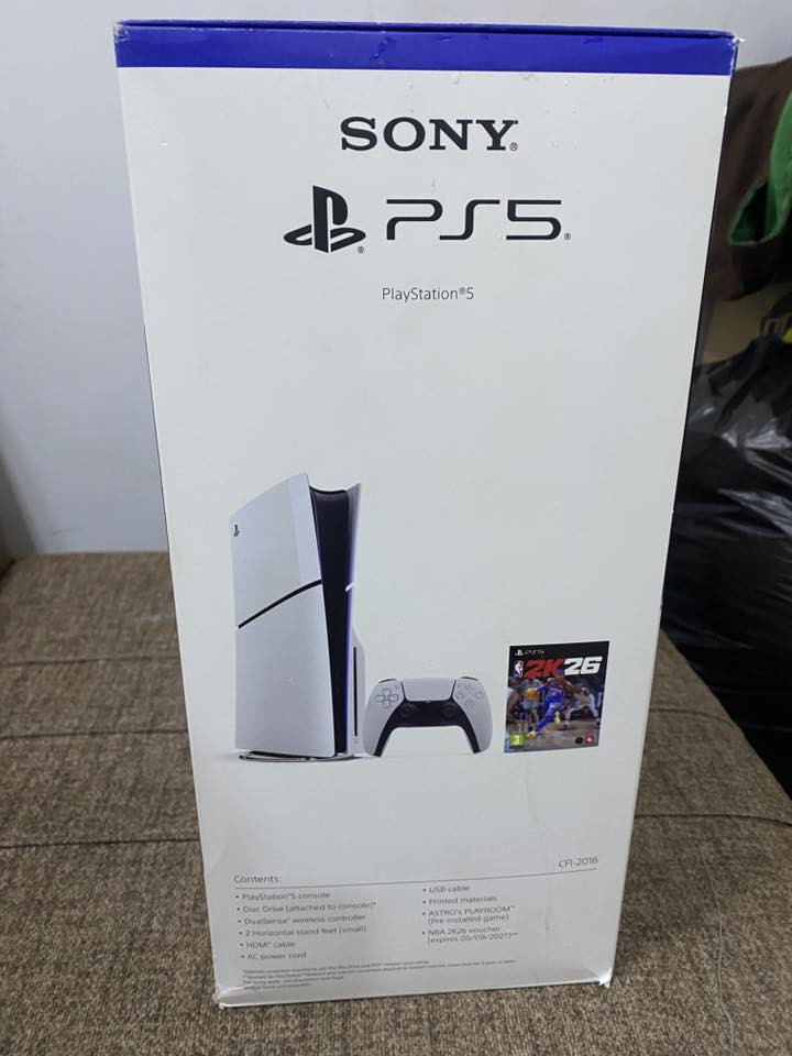 بلي ٥ ما مفتوح ابد بعده بستيكر الشركه
واحد تيرا سعر ٧٥٠ وبي مجال


**إذا كنت صاحب هذا الإعلان وتريد حذفه لأي سبب، رجاءا أرسل رسالة إلى الدعم الفني**