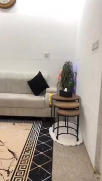 صوفا • قليلا مستعمل • زرگويزه سليماني