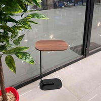 طاولة جانبية • قاعدة معدنية • ٦٠×٣٨×٢٨سم