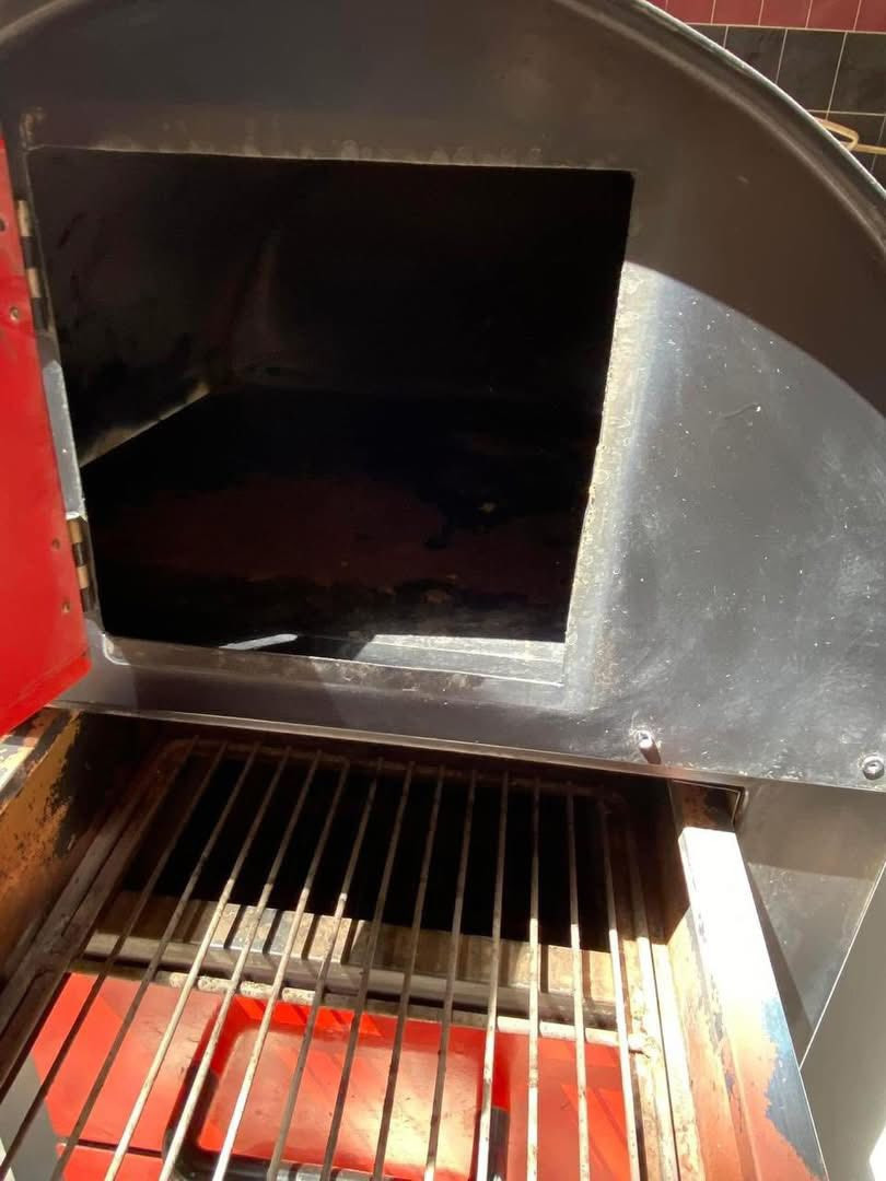 فرن كومبير مستعمل قليل المكان بغداد للاستفسار ***********  السعر 650 الف
