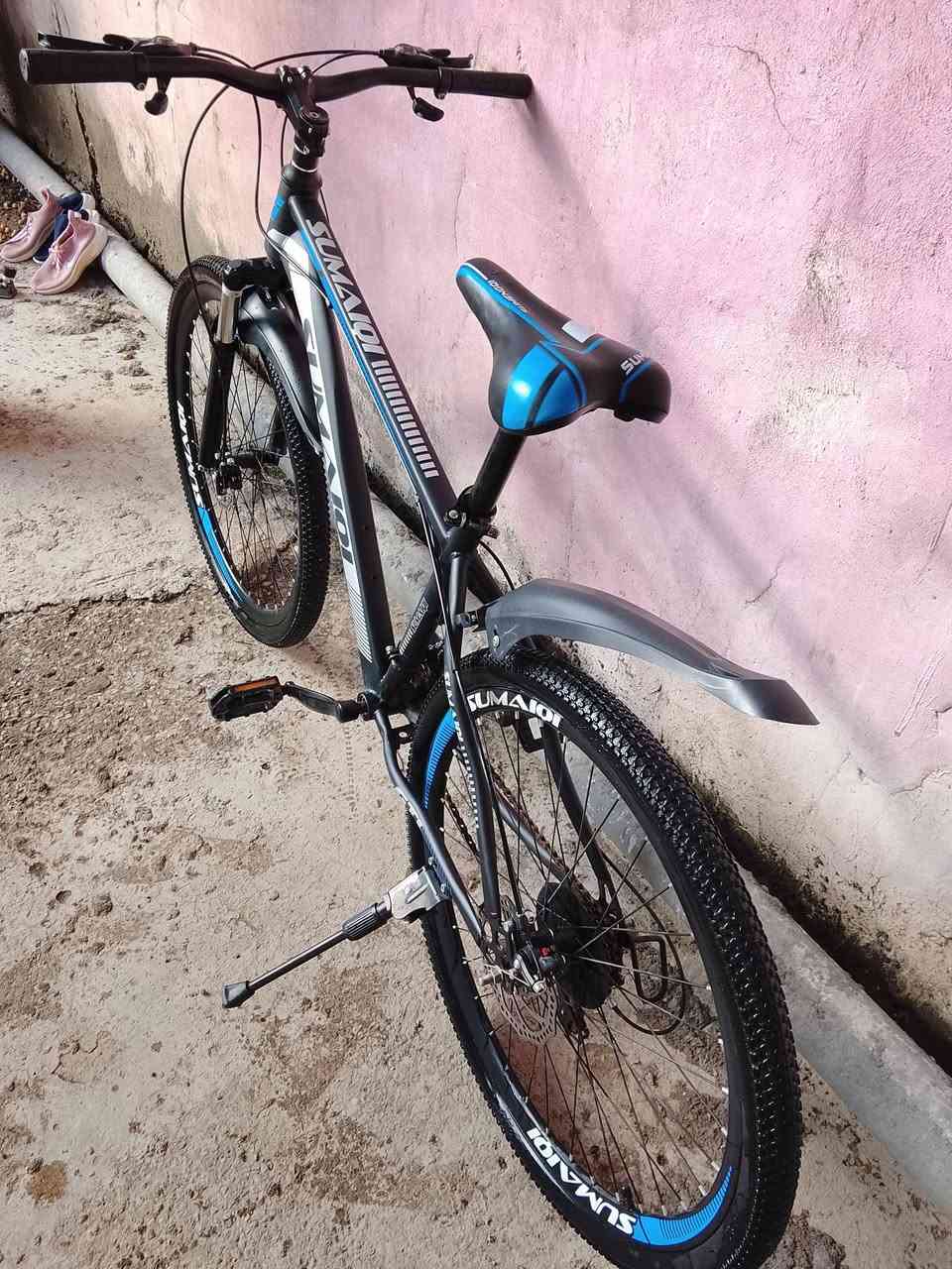 . السلام عليكم 
دراجة سباق🚲🚲 استخدام قليل ونضيفة كلش 
 ناقصهة بس يدة مال بدالة سعر الداحة 120 وبيهة مجال حك التصليح 🚲 مكاني ديالئ ـ بعقوبة ـ الشراي يجي خاص


**إذا كنت صاحب هذا الإعلان وتريد حذفه لأي سبب، رجاءا أرسل رسالة إلى الدعم الفني**