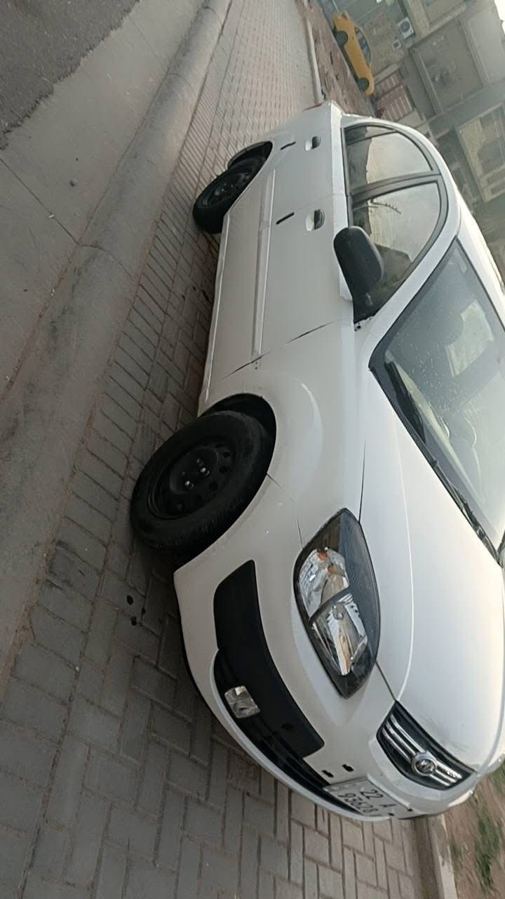 للبيع كيا ريو ادوات حديده متومه شمالي السياره حلوه نقصها فقط تبريد كصه جنطه مكانه كربلاء للتواصل فقط ع الرقم *********** والسعر 33
