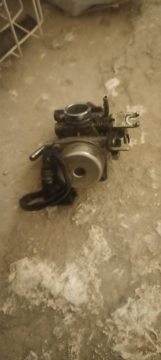 السلام عليكم كفر ماكس عدله اربع ولفات وفج بلادي مال حاويه وكابريتر بلادي مال حاويه وكاسحه للبيع كلمن وسعره راسني وبيك خير وتددلل مكاني كربلاء الابراهيميه***********
