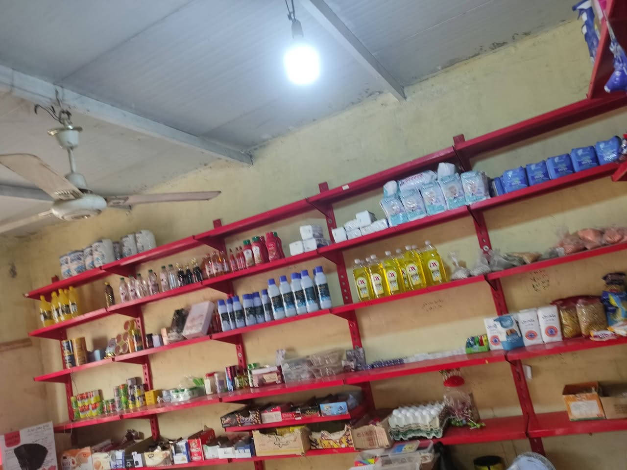 عارضة طرح جديده صارلة شهرين تقريبا وعارضات ثنين نضاف كلشي ما بيهن ومجموعة رفوف وعندي عارضات مال اجباس وياهن كلمن وسعره
العنوان البصرة التنونة الصالحية رقم الهاتف ***********
