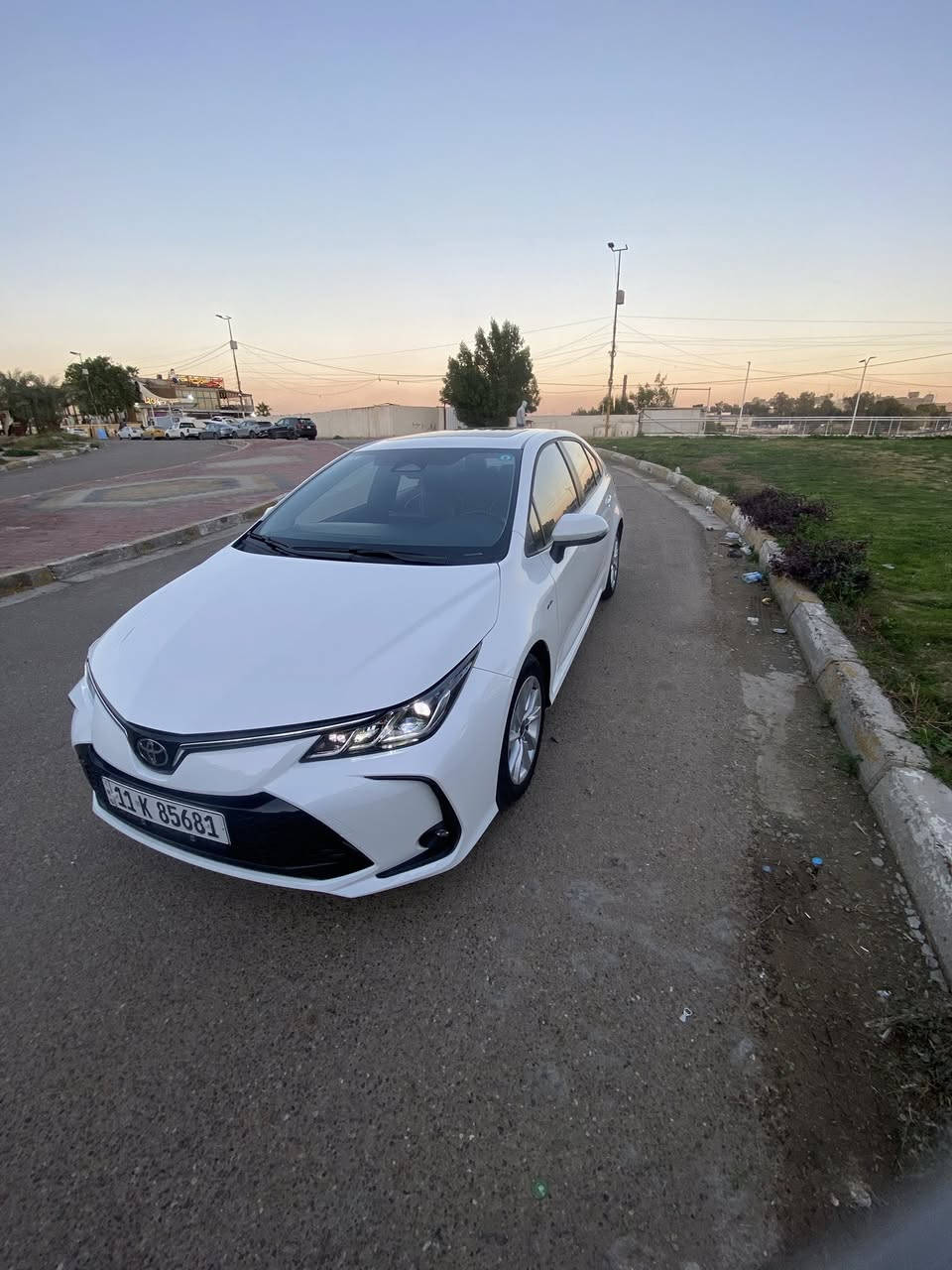 السلام عليكم للبيع
تيوتا كورلا 
موديل 2025 
ماشيه 4000 الف زيرو بعدها 
سياره شكل الخليجي فول 
بصمه 
فتحه 
شاشه 
كشنات جلد 
تحكمات فول 
هند بريك بصمه 
سياره فول ماعده كشنات مو كهرباء 
تحويل مباشر 
المكان العطيفيه 
السعر 158 ورقه وبيها مجال بسيط الشراي 
الاتصال هـ☎️***********
