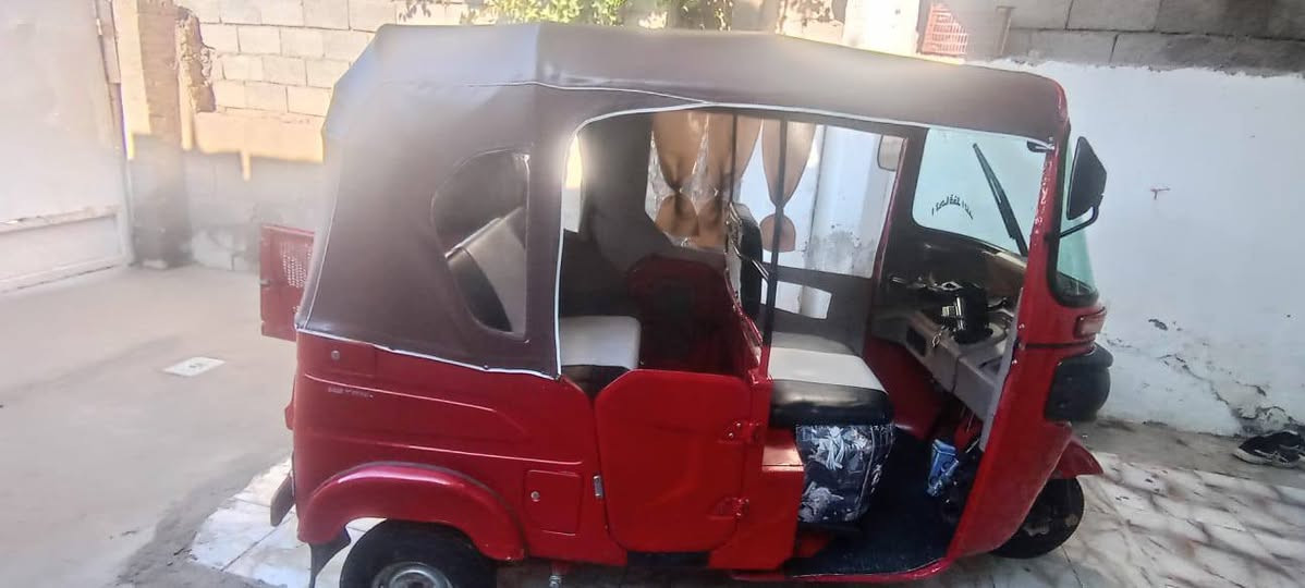 تكتك واحدوعشرين شهر12رقم انكليزي تحويل ثاني يوم مصبوغه عام بيها تعمير خفيف مكاني نعمانيه سعر سبعه وبيها مجال حق الجيه***********
