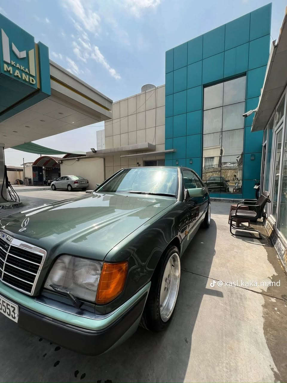 مؤدئل ٩٢E300 كوپه ى مه كينه ٣٠٠٠fft عامه بؤ جوانى بئ خايس بئ ده عم سه ره ده بل بيلادى سه نه وى هه زه ى تازه يه.      *********** أربيل, العراق
