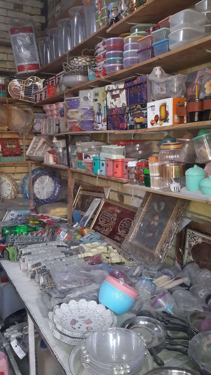 المحل 
معروض للبيع 
بسعر مناسب للاستفسار 
***********
