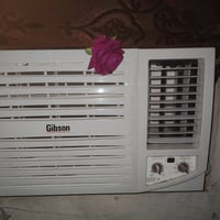 مكيف مشتغل موسم واحد تبريد تدفئه نضيف كلش سعره 225بي مجال حك جيه مكاني...
