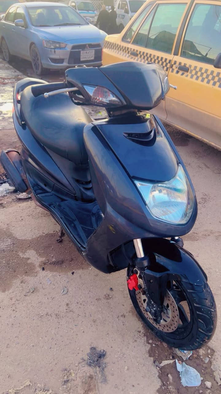 سلام عليكم دراجه سكنس نثيه للبيع مكفوله كفاله عامه العنوان بغداد الامين مطعم الرياضي اوراق كامله نازله نربه ست اشهر***********
