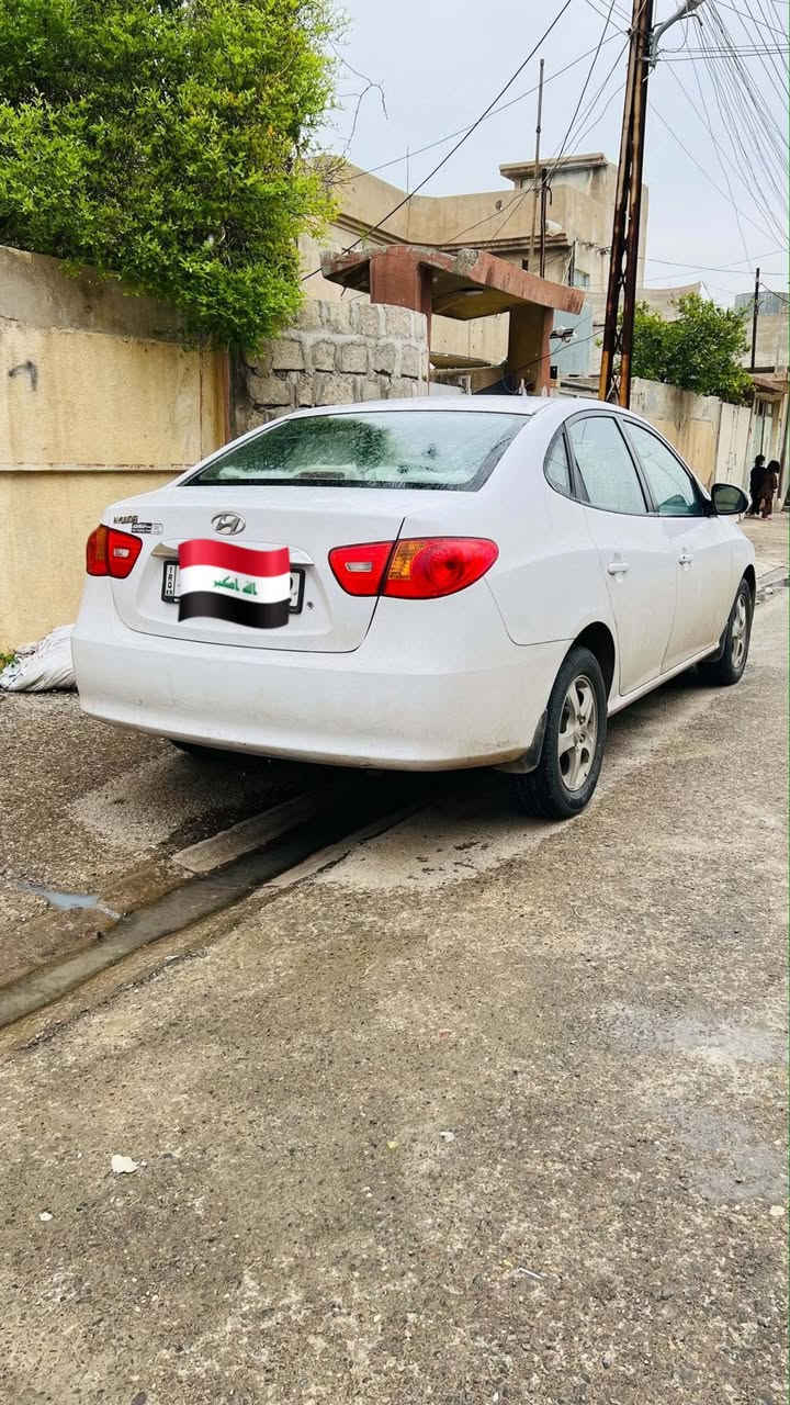 للبيع إلنترا موديل ٢٠١١ رقم دهوك جديد كير عادي السياره بسمي سياره مكفولة كفاله عامه بدون صبغ  مكاني الموصل الأيسر للتواصل ***********/***********
