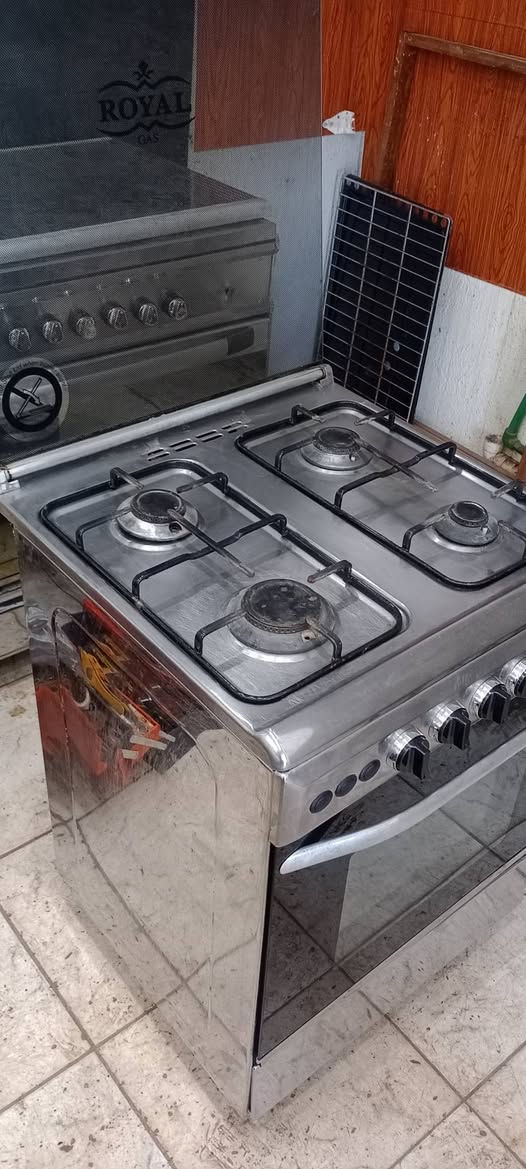 طباخ فرش مصري باب اول اربع مشاعل نضيف جدا اخو الجديد فرن فوك وجوه كله شغال عل فحص حي الجمعية شارع الوائلي *********** واتساب مازنجر النجف, العراق
