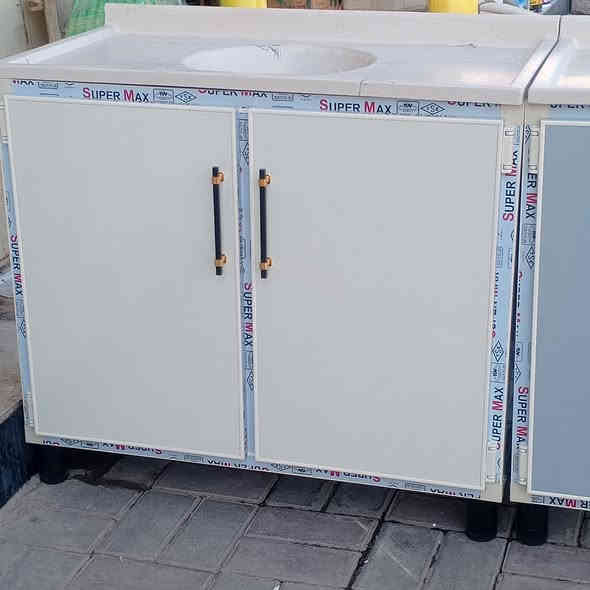 معرض الفهد 👑  للأثاث الجديد والمستخدم 
تخفيضات‼️
كاونتر مترين ونص مع سنك مرمر :600الف
كاونتر مترين مع سنك مرمر :500الف
كاونتر متر ونص:350الف
سنك متر. 115الف
سنك متر و20 . 135الف
سنك متر ونص .150الف
ميز مكتبي:100الف
نراوس جديد بل مستخدم  مع دفع فرق
شغل مو سوكي شغل ثكيل حطاطه مواد كله تركيا بضمان 
تجي شوف بعينك وتقتنع. موجود جميع الوان والقياسات اذا ميعجبك هاذ لون يتوفر لون ثاني بل معمل نفصلك ع ماتريد...
العنوان: الرمادي التأميم مجاور راشي رشيد 
مقابل تانكي ام عمار 
يوجد توصيل داخل الرمادي فقط
للاستفسار الاتصال على الرقم
 :***********
:***********
