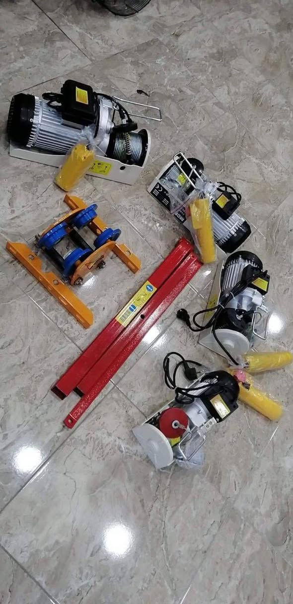 #وصل #وصل #حديثا#رافعات#ونشات
🧲تشكيلة مميزة من الرافعات🧲
✅ونش  يرفع  500كيلو (نص طن) / DU-500A
الماركة: دوق Duke
✅ رافعات ونش ماركة MDM الاصلية
1️⃣ ونش يحمل (سلك - سلكين) من 125 - 250 كيلو، طول السلك 18 متر
2️⃣ ونش يحمل (سلك - سلكين) من 250 - 500 كيلو، طول السلك 18 متر
3️⃣ ونش يحمل (سلك - سلكين) من 400 - 800 كيلو، طول السلك 18 متر
4️⃣ ونش يحمل (سلك - سلكين) من 500 - 1000 كيلو، طول السلك 24 متر
🛠 يتوفر عجل بسعر مميز 
🛠 تحصل على كفالة حقيقية ❤
🛠 تفاصيل السعر والتوصيل بالرسائل على الصفحة
ــــــــــــــــــــــــــــــــــــــــــــــــــــــــــــــــــــــــــــــــــــــــ
🛵 امكانية التوصيل للضفة والقدس والداخل


**إذا كنت صاحب هذا الإعلان وتريد حذفه لأي سبب، رجاءا أرسل رسالة إلى الدعم الفني**