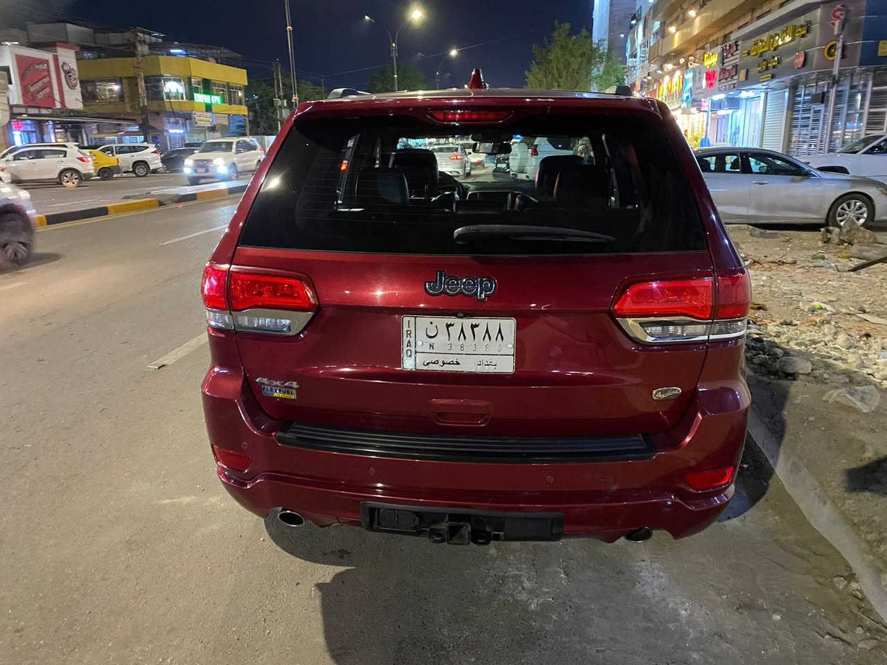 السلام عليكم
للبيع او مراوس جيب كراند شيروكي اوفرلاند 2015 فول مواصفات معروفة 
وارد امريكي حادث جاملغ امامي يمين بدون دواخل بدون شواصي بدون لغد بدون ايرباك  السيارة حلوه ونظيفة وماناقصها اي شي ماشية 95 الف ميل  الحادث مرفق بالصور  السعر 23300$ مكان السيارة بغداد الكاظمية  للتواصل واتساب فقط ***********
