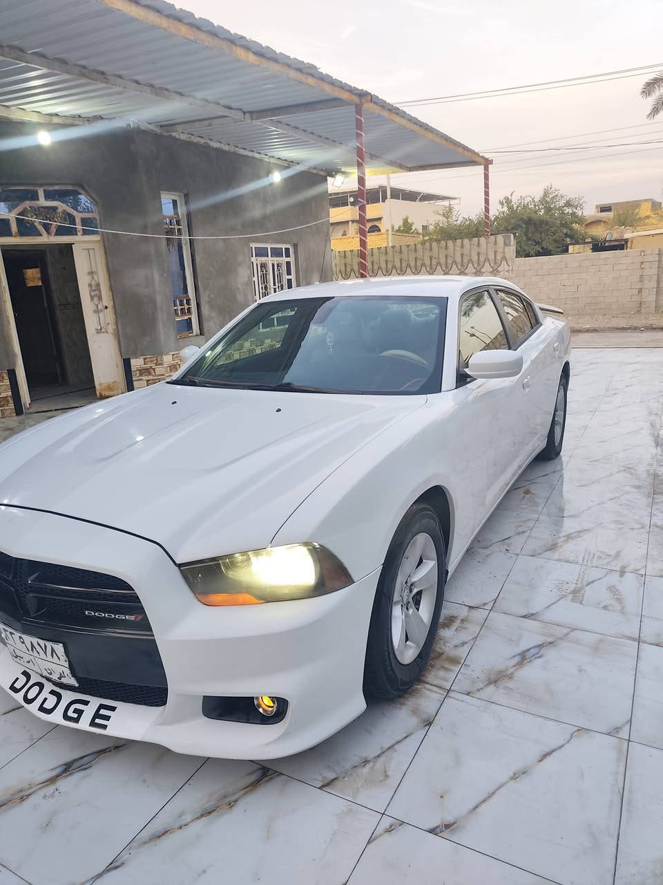 يا الله السلام عليكم شباب تشارجر للبيع 2013 سياره كفاله عامه على وضع الشريكه سياره خير من الله مال جني سياره جاهزه للاخير حداده مكينه وقير كفاله تبريد اكسن كله جاهز على وضع الشركه محتاج واريد ابيعها مستعجل على بيعته تفاصيل اكثر اتصل مكان بصره ***********
