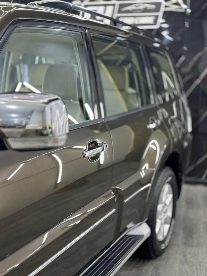 باجيرو موديل 2016 فول تبديل بنيد اصلي وجاملغات الاماميه مبدلات السيارة حلوة خليجي دولخل شي بسيط السعر 145 وبيه مجال بسيط 
كربلاء طوريج 
***********
