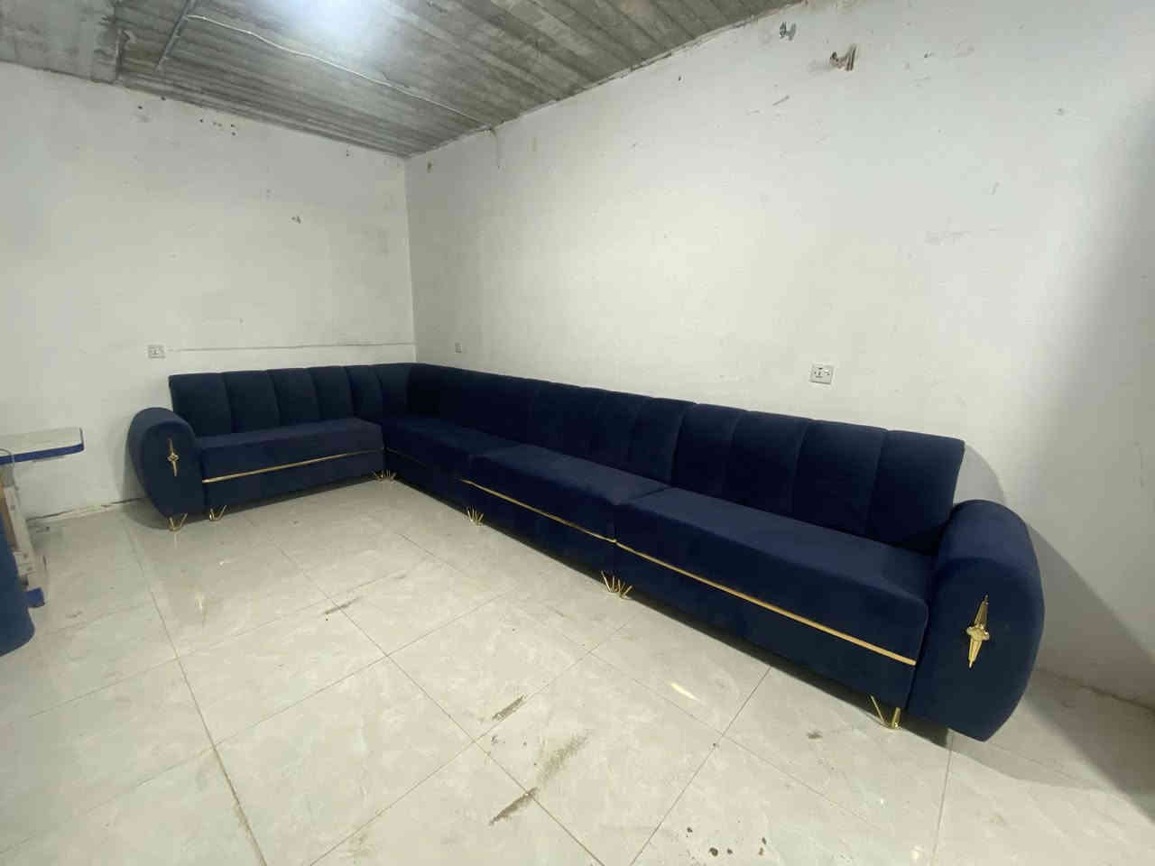 حرف 10Lنفرات تواصل علي واتساب *********** اكو توصيل داخل اربيل
