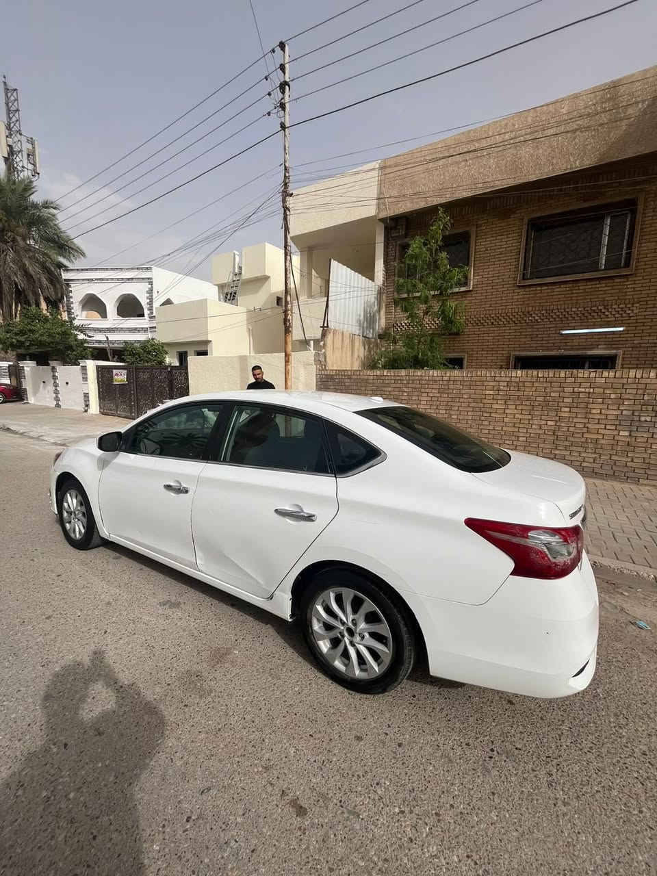 سنترا موديل 19
حادث جاملغ ايمن وصدر تعبان وضربات خفيفه
مكينه مكفوله نضيفه 
سعرها 100 ورقه وبيه مجال 
رقم ***********
للاستفسار هاذ رقمي
مكاني بغداد 
شراي او مراوس🤍
