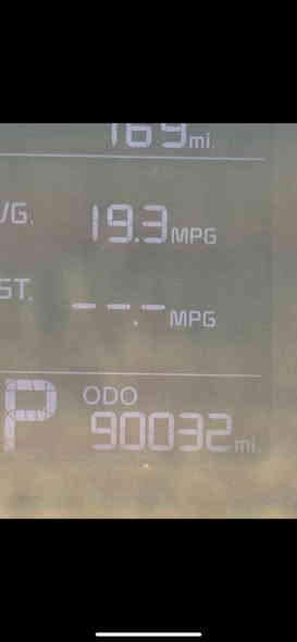 السلام عليكم ..
كيا فورتي فئة LX موديل 2016 
السياره وارد أمريكي محركها 2000 
رقم بغداد سنويه جديده 
السياره ماشيه 90 ميل 
كير محرك مكفول 
السياره بدون أيرباك 
سعرها 110 وبيها مجال 
للتواصل ***********4
