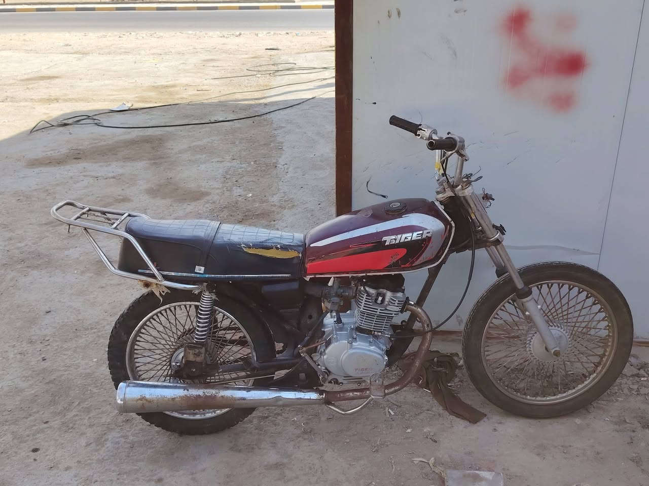 دراجة تايكر 21 متروكه سنه كلك كلك  وشاصي نامه 18  ابيع عطلانه  عطلانه شراي


**إذا كنت صاحب هذا الإعلان وتريد حذفه لأي سبب، رجاءا أرسل رسالة إلى الدعم الفني**