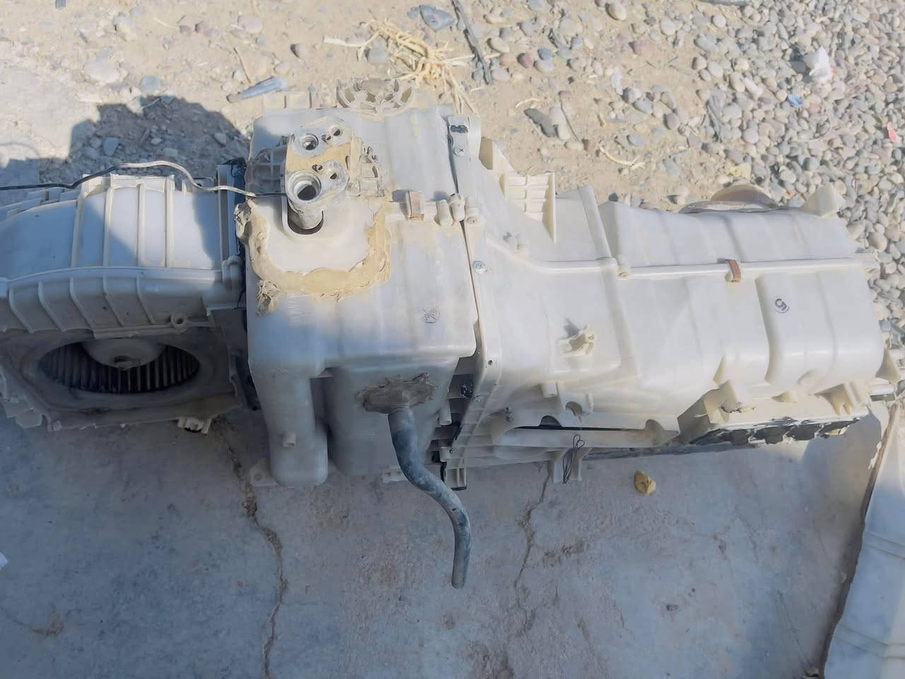 كراج الأخوين للتحوير وتصليح التدفئة والتبريد كافه انواع السيارات المحوره والسيارات الاصلي 
العنوان الشرقاط  قريه شكرآ /هاتف *********** /***********/ أحمد ألحنين أنور حامد أللهيبي
