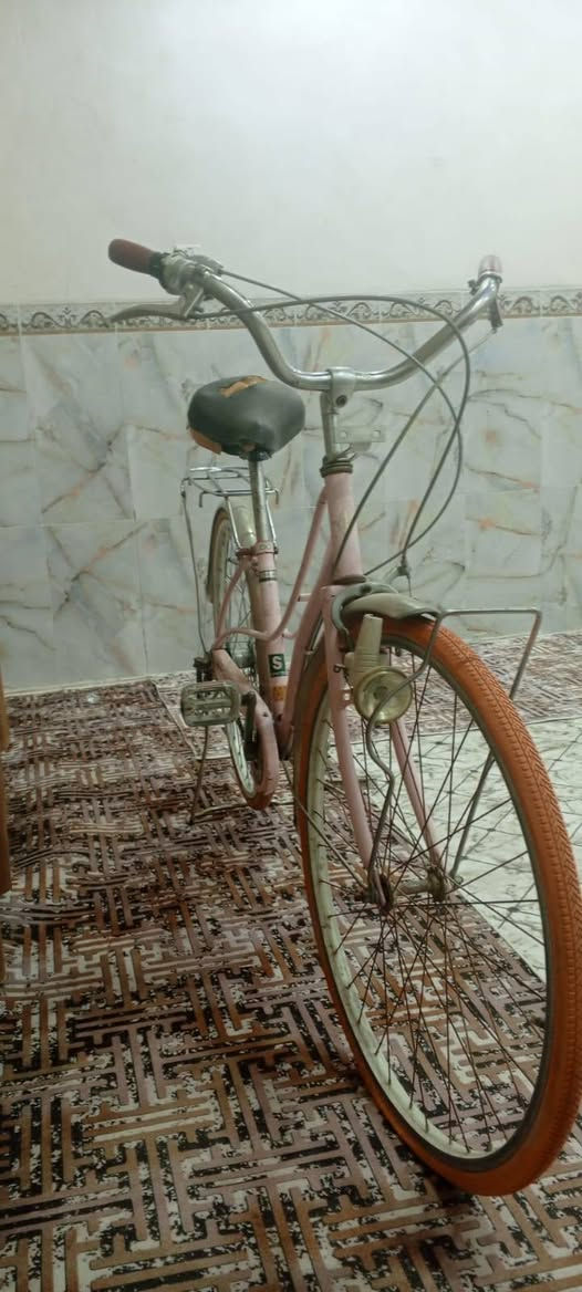 الأسود ب60 وبي مجال والوردي ب45 وبي مجال


**إذا كنت صاحب هذا الإعلان وتريد حذفه لأي سبب، رجاءا أرسل رسالة إلى الدعم الفني**