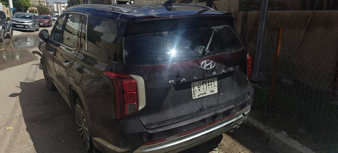 السلام عليكم بلسايد 23 كاليغرافي صار بيه حادث بجم باقي سيارة سليم كما موضح للبيع  على هاي وضعية سعر 230 مكاني الغزالية ***********
