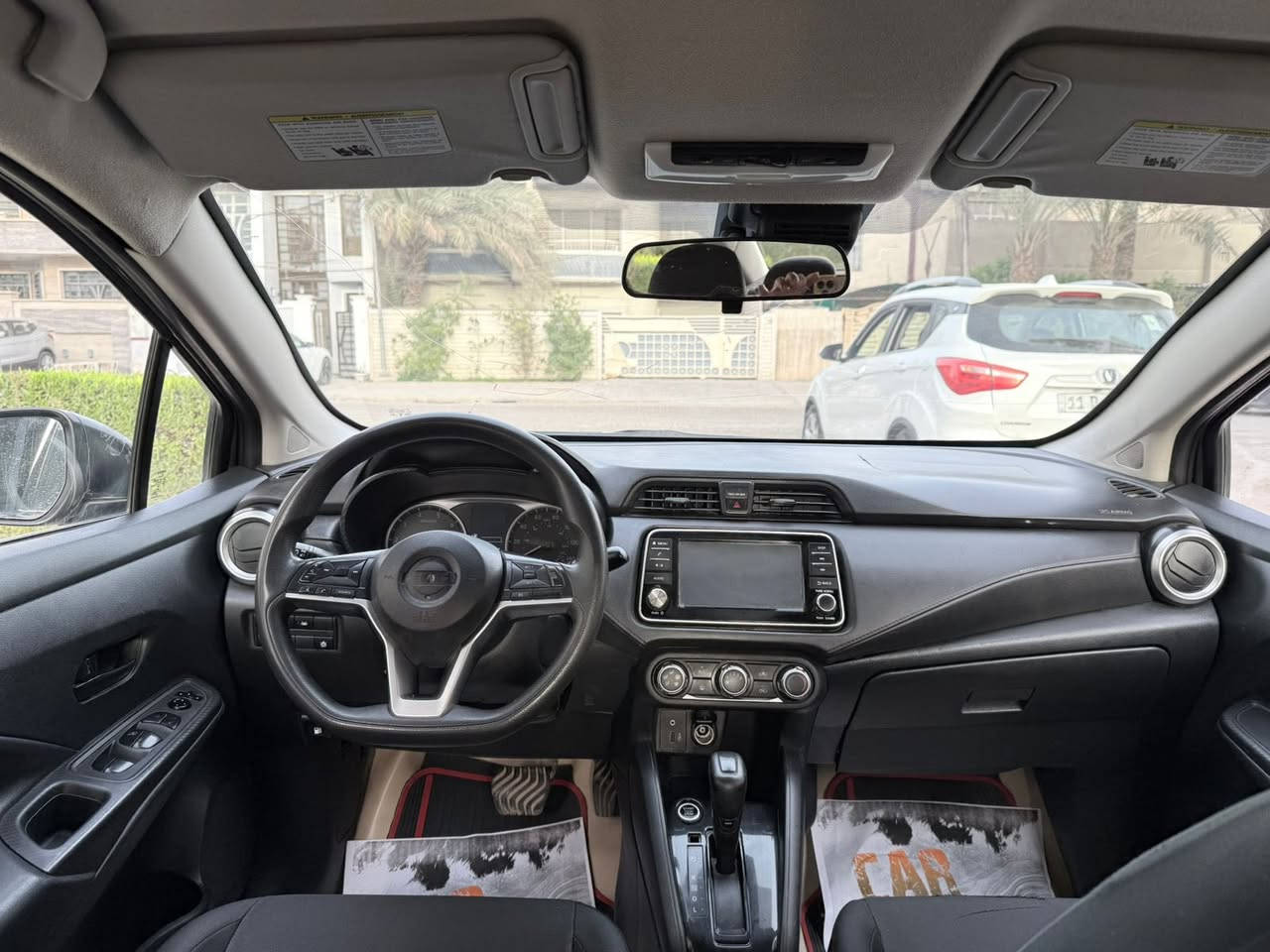 السلام عليكم 
نيسان ڤيرسا
موديل 2021 
معوقين 
امريكي  
حادث بنيد وجاملغ 
مواصفات عاديه 
بصمه تشغيل
تحكم مقود جهتين 
٣ انضمه قياده
السعر 117 ورقه وبيها مجال بسيط حك الجيه فقط 
بغداد (بغداد جديده)
للتواصل ***********
