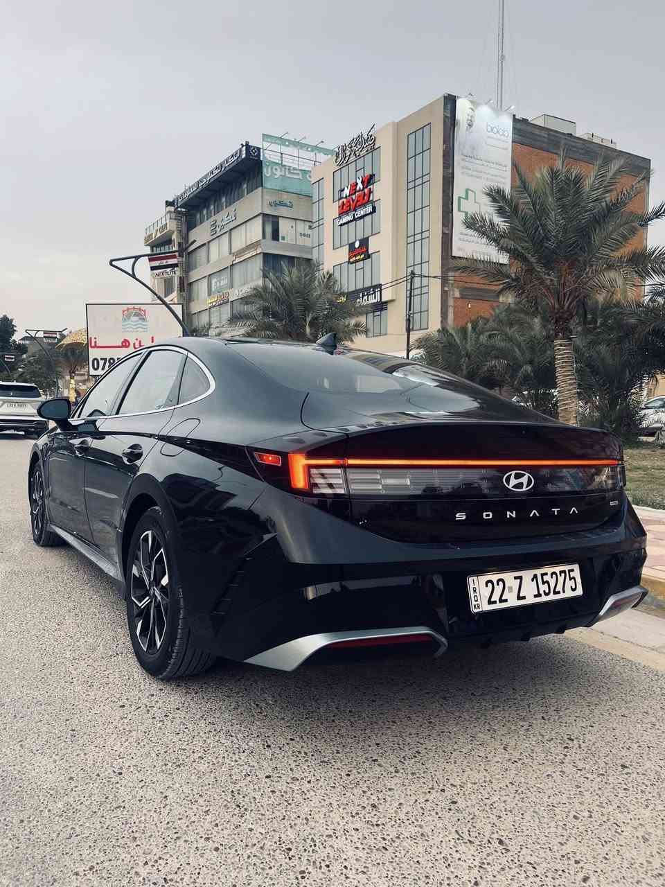 من رخصت اخواني وحوش الدورنكو
‏‎سوناتا 2024
السعر 210
ماشية 7 الف
حادثهة قطعة واحدة فقط جاملغ عكس السايق
مبدل بقطعة اصلية بدون دواخل بدون اي شي
‏‎حجم المحرك 2.5 بانزين 
‏‎فول عدا الفتحة
‏‎تشغيل عن بعد
‏‎المقاعد: كهربائي  + تدفئة 
‏‎٥ وضعيات قيادة
‏‎نظام car play 
‏‎لايت لد 
‏‎بك لايت لد 
‏‎ترحيب
‏‎دشبول الاكتروني 
‏‎شاشه كبيره 
‏‎كير تعليك 
‏‎اوتو ستوب
‏‎اوتو هولد
‏‎رادار
‏‎نقطة عمياء
‏‎رادار خطوط شوارع
‏‎فوول تحكم ستيرن
‏‎رقم اربيل 
‏‎
 مكان السيارة النجف
للاستفسار

***********
