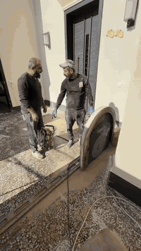 مكتب سجاد اللامي  لقص وتثقيب الكونكريت المسلح افقي وعامودي بأحدث الآليات وبدون اي اهتزاز ----------------------------------⚡️- ماكنة قطع الكونكريت (الكتر)⚡️-️ جهاز الكور  ⚡️- فتحات المناور ⚡️- فتحات في الجدار⚡️-️ قص السقف الكونكريت⚡️-️ فتحات المصاعد الكهربائية ⚡️-️ فتحات  التكيف ⚡️-️ عمل جوينات في الصب⚡️-️ تثقيب الجسور الكونكريتية ⚡️- تفليش البيوت والمباني القديمة جاهزون للعمل في جميع المحافظات ودوائر الدوله والبيوت السكنيه -------------------------------📞 للاستفسار الاتصال على الواتساب   🔸️ ‭0772 559 2744‬
***********
