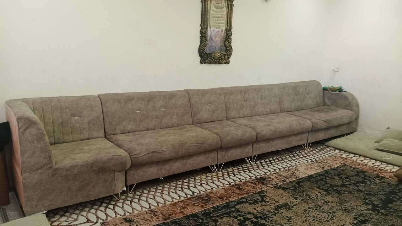 ديوان 8 نفرات
كلش ضيف ما بي اي ضرر 
سعر 110 واتساب ***********
