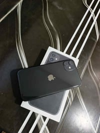 آيفون 11 • نضيف • بطارية ٧٨٪