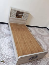 سرير • غرفة نوم • غرفه اخشاب