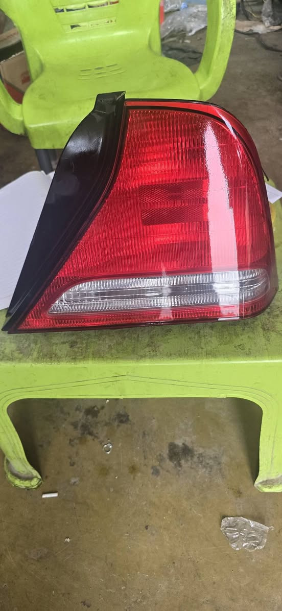 السلام عليكم ورحمة الله وبركاته اخواني الأعزاء أصحاب السيارات يوجد لدينا بك لايت
وامرايات وسماعات وبلكات ناريه مستعمل حاوية اصلي فقط للإستفسار الاتصال بالرقم ***********
