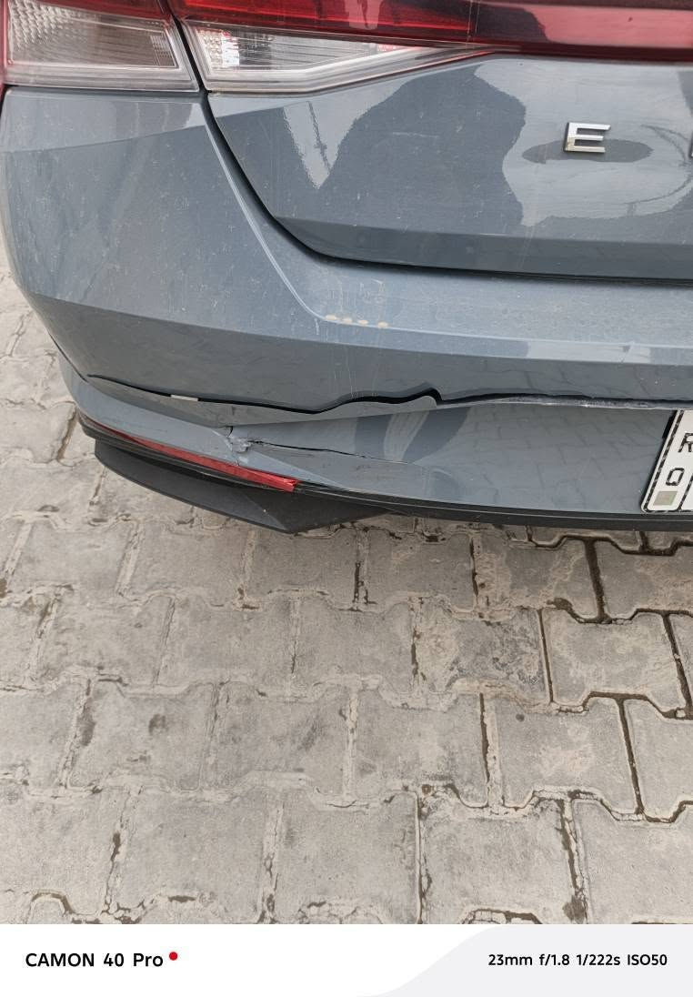 سلام عليكم

النتره موديل 2023

سياره اكلين بدون حادث

هناء بل العراق صار بيه  طخه بل دعاميه الخلفيه 
مثل ماواضح عدكم بل تصوير 
وصار بيه خدوش طفيفة
سياره ماشيه 
٣٤ميل 
رقم بغداد 
رقمي تلفون ‏‪***********‬‏
سعره ١٦٥ بيه مجال حك الجيه بغداد, العراق
