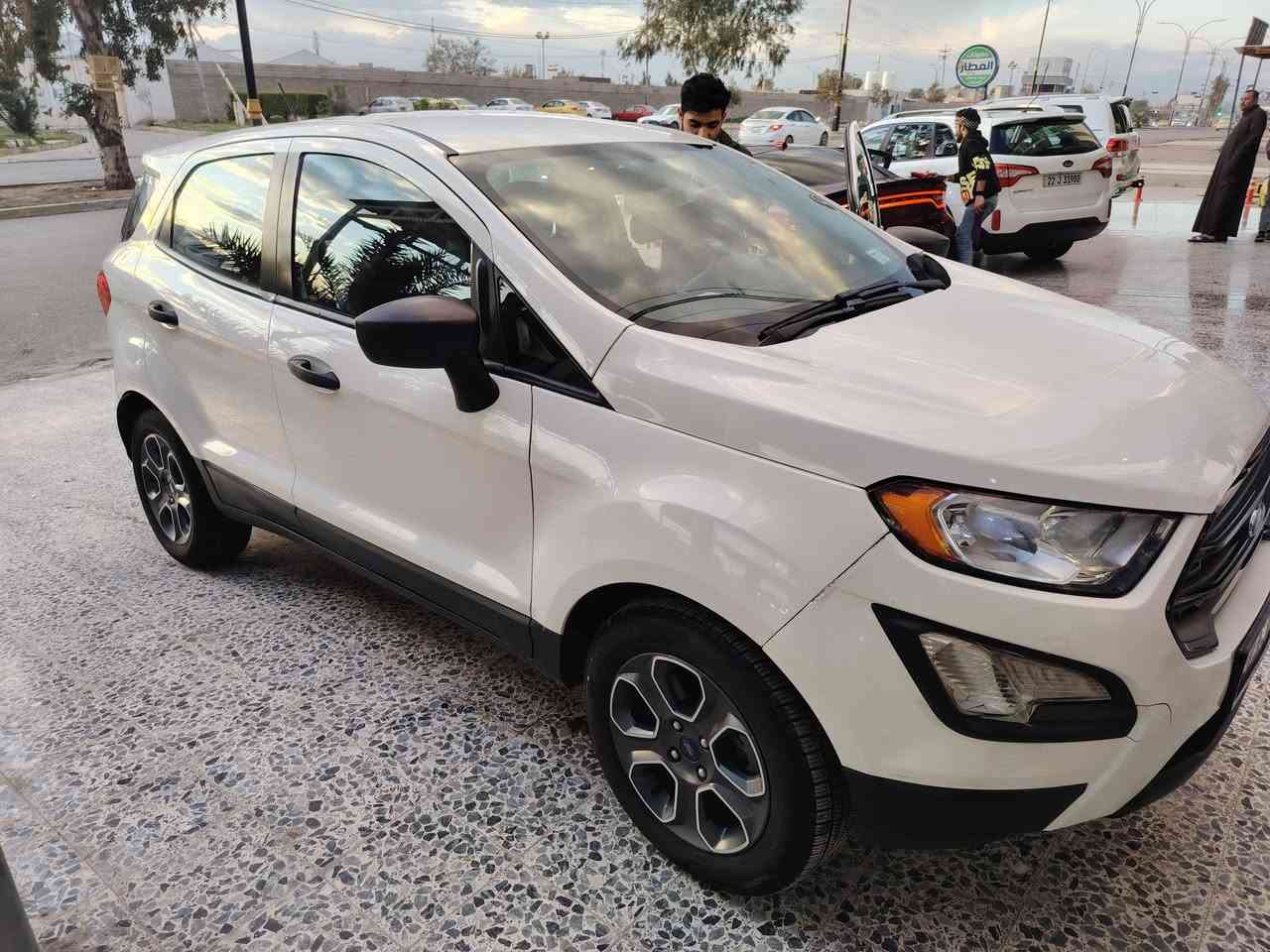 السلام عليكم للبيع فورت ايكو سبورت
حادث صفحه بدون دواخل مكينه وكير وتيربو وبطاريه كله جديد صدر كله جديد تريد تحويل تريد وكاله شرعيها جيراني كاربون بانزين ورقي مكانها موصل السعر 74 بيها مجال ***********
