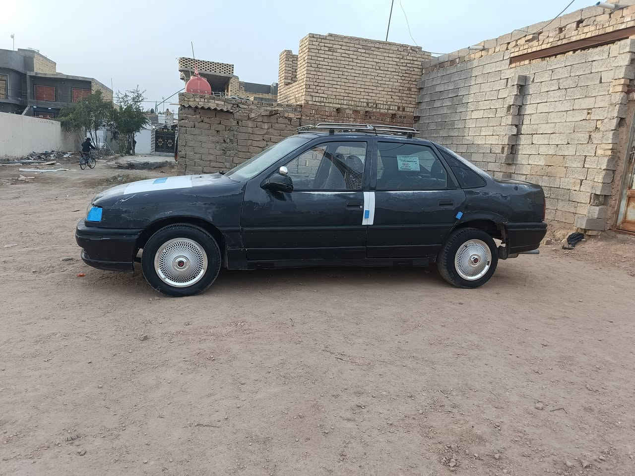 السلام عليكم فكتره للبيع مكفوله من الضربه ول صبغ محرك ١٨٠٠ بلاديه جاهزه كيرومحرك جددكيرعادي حداده رقم نجف مالك موجود تحول ثاني يوم السعر ٢٠المكان الدوانيه غماس للستفسار علا الرقم***********واتساب
