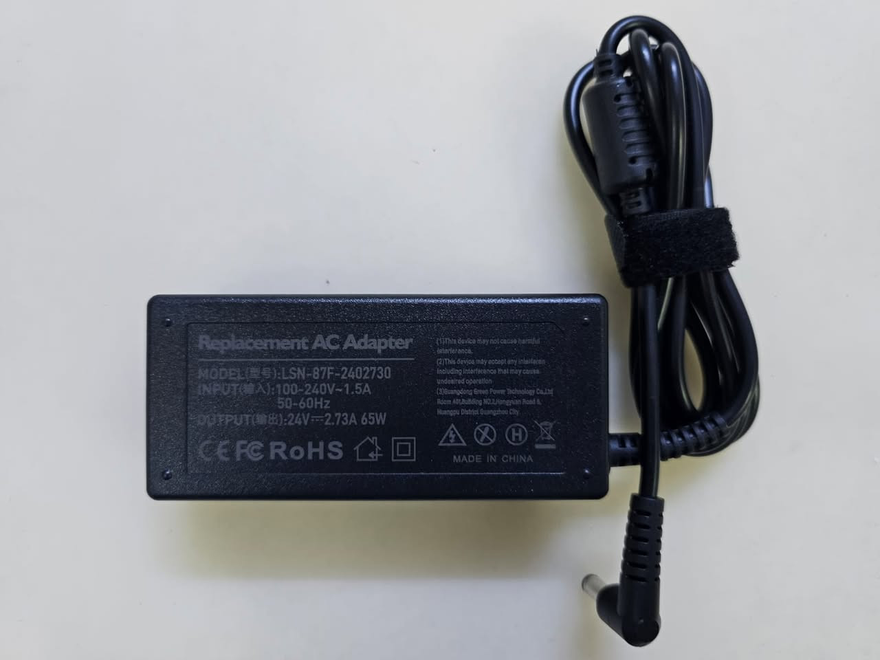 السلام عليكم 

شاحن 24 فولت / 65 امبير 

السعر 10 الاف 

التفاصيل داخل الصور / للتواصل *********** واتس اب توصيل بغداد (5) آلاف محافظات (6) الاف للمزيد زوروا صفحتنا على الفيس بك 

https://www.facebook.com/profile.php?id=61560710157601
