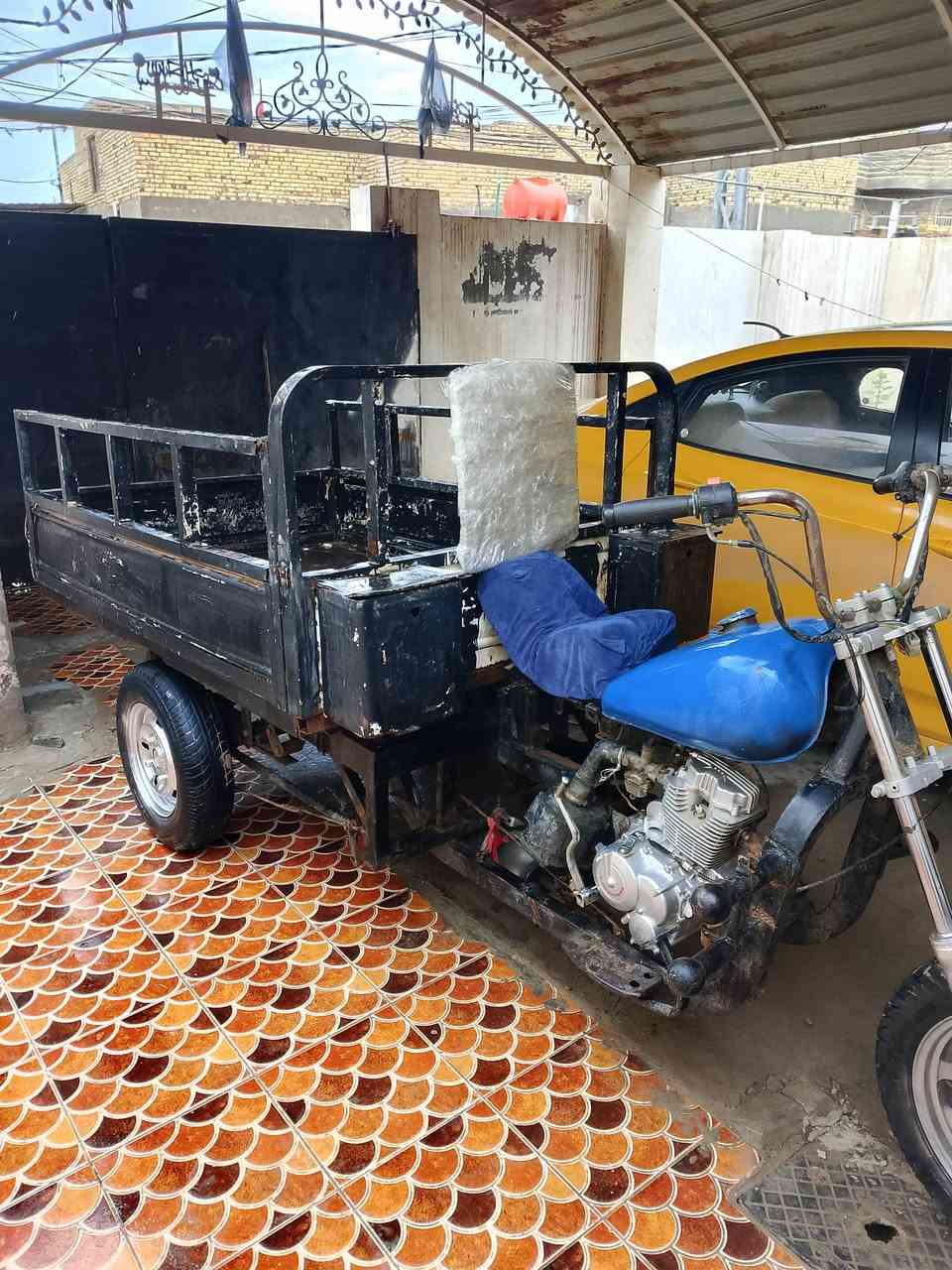 سلام عليكم ستوته امتيار البيع اكسن صقر ومكينه صقر 25 تخم تاير جدد 3ووياله جدد ودبلات جدد وبدي جديد شاصيهه قطرت الحيم ما بيهه ولاخياس  ستوته كلك وسويلك مكاتبه عن سرقه وعشائر سعر 450 مكاني دغاره ***********
