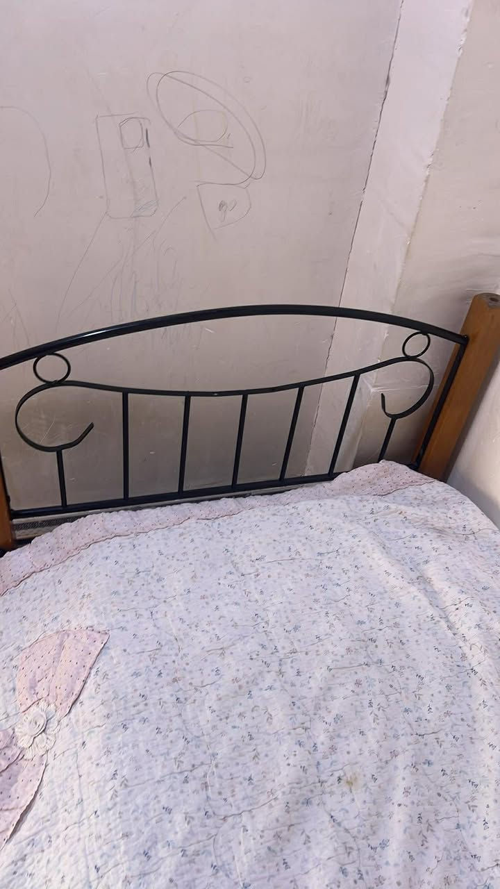 جربايه نفر للبيع نظيفه وقويه سعرهه ٦٠وبيهه مجال عنوان الجبيله مقابيل شارع السايلو


**إذا كنت صاحب هذا الإعلان وتريد حذفه لأي سبب، رجاءا أرسل رسالة إلى الدعم الفني**