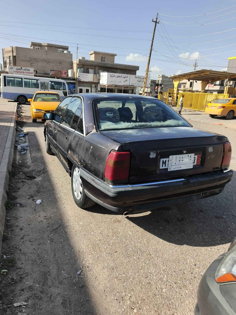 سلام عليكم اوميكه موديل 1992 مشروع وطني المكان كركوك مابيهه نقص السعر 27 وبيهه مجال ***********
