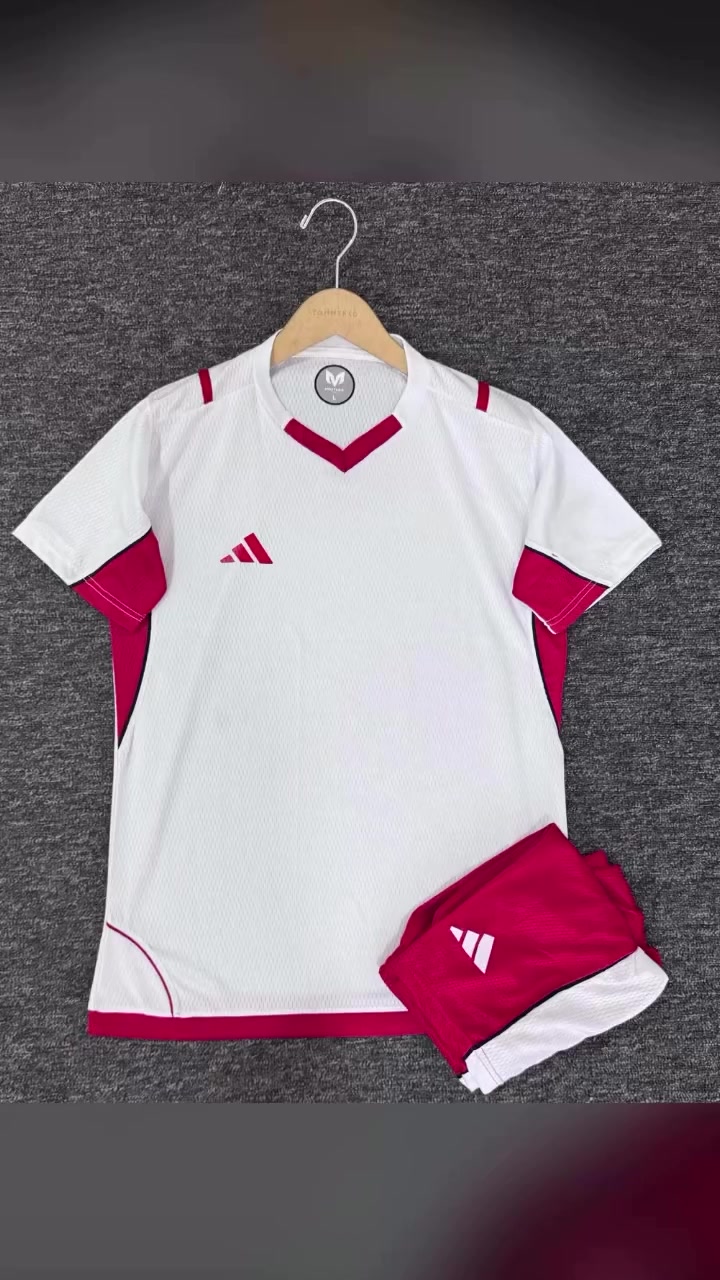 سعر الدرزن ٩٦الف 

قماش تركي اصلي خامه خلية النحل 

توصيل لجميع المحافظات 

للاستفسار على*********** 

#كرة_القدم #رياضة #الشعب_الصيني_ماله_حل😂😂 #كومنت #انستقرام
