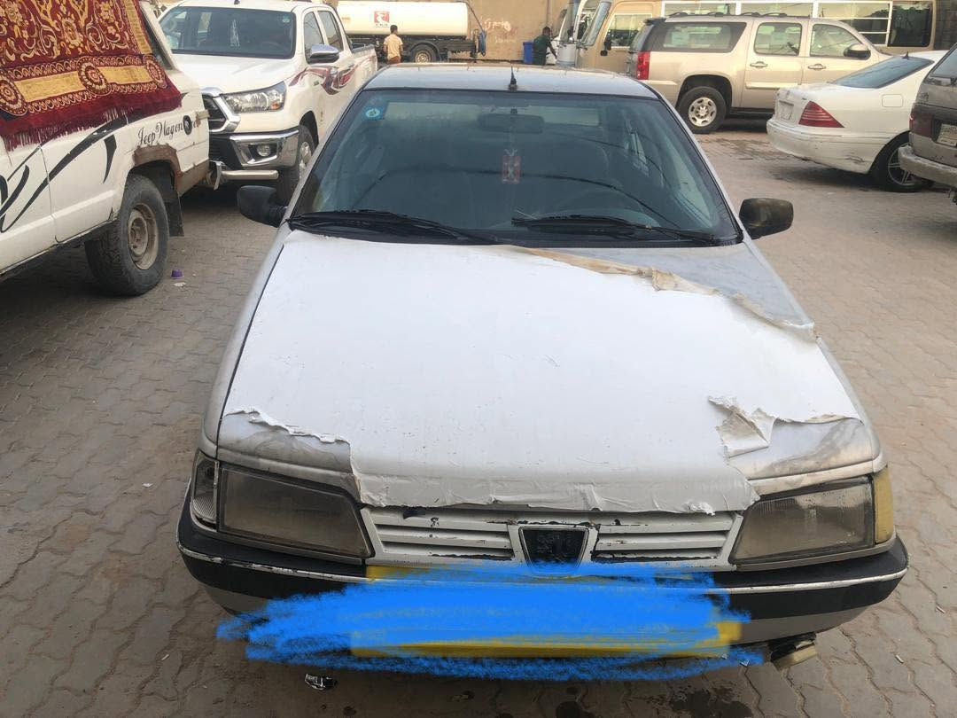 السلام عليكم بيجو 405 للبيع السيارة رقم بصره بسمي كير مكينه نظاف السيارة عوزها ترتيب السعر 22 ورقه وبيها مجال للطيبين مكان البصره ابي الخصيب للستفسار ***********
