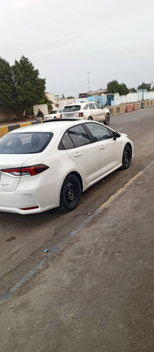 السلام عليكم كورلا 2024 فول مواصفات فتحة بصمه
كفاله عامه ماشيه 23 رقم بصره تحويل ثاني يوم 
عنوان بصره الهاتف ***********
