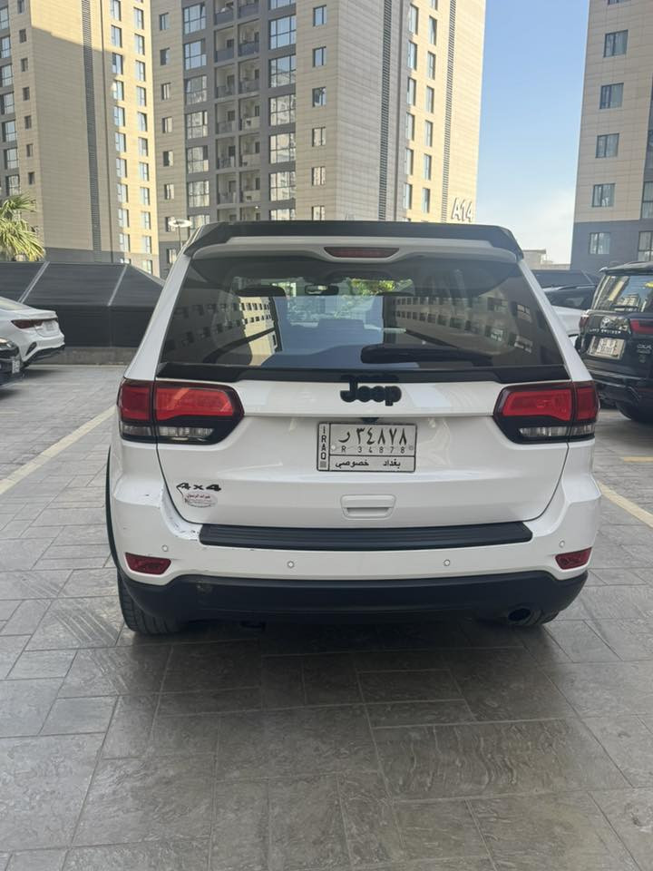 جيب 2019 بلاكتوب خليجي مكفولة  ماشية 125,000KM  السعر 25,500$ بيها مجال بسيط
الاستفسار   ***********
